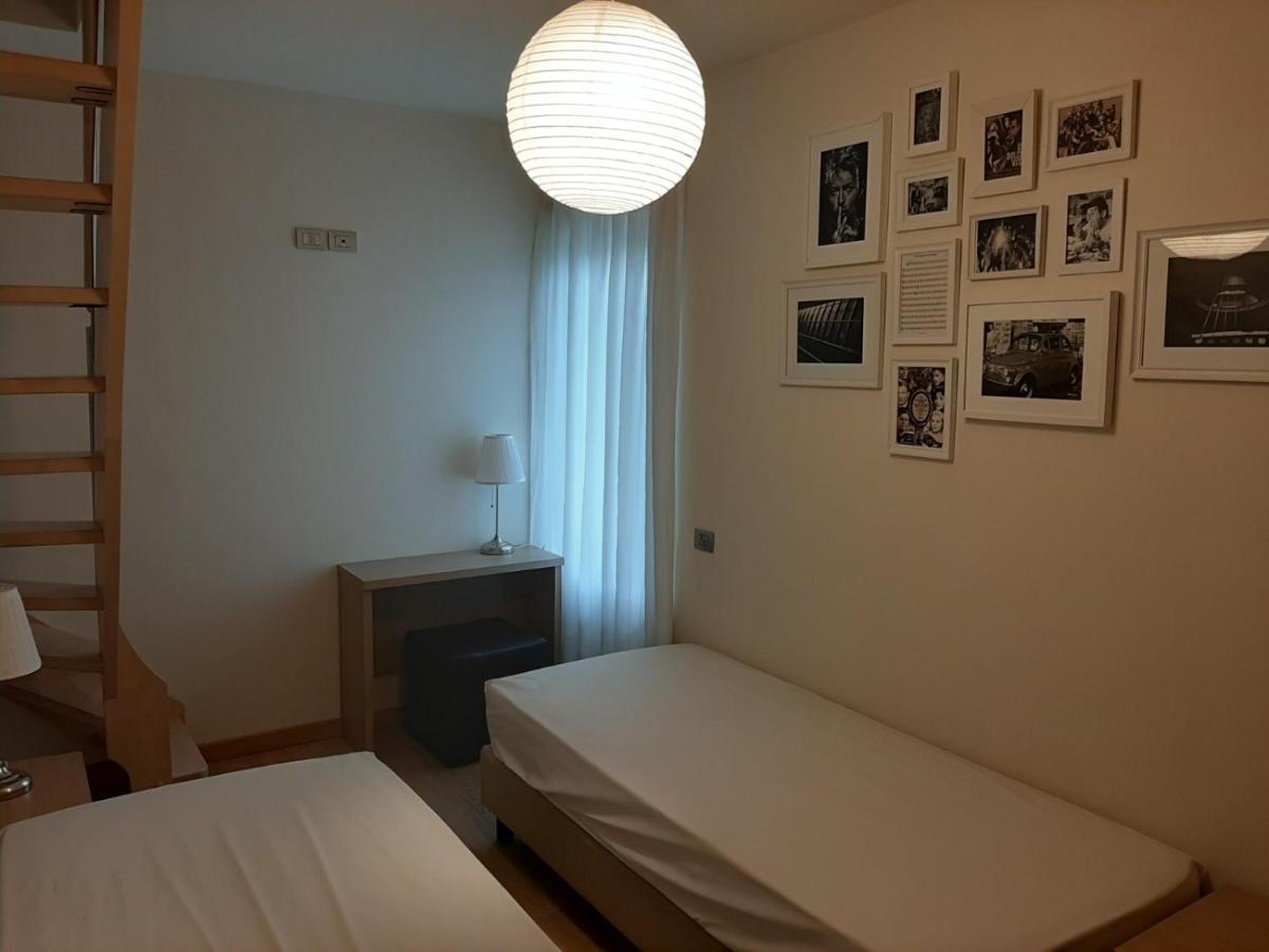 バルドリーノ Casa Savoiaヴィラ エクステリア 写真